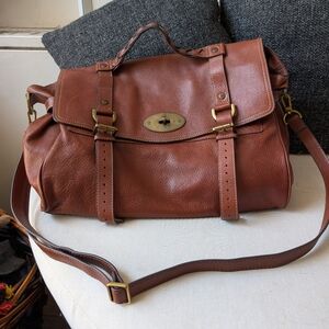 Classic Brown Leather Bag